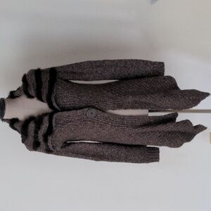 Taile Sweater